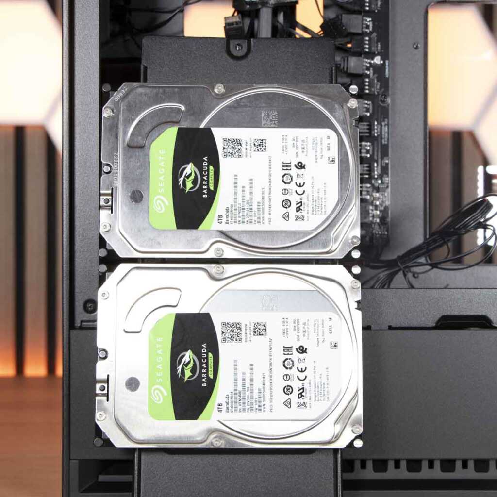 COUGAR Omnyx support DD HDD