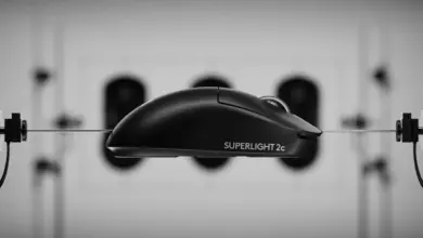 Logitech PRO X SUPERLIGHT 2c : une souris gaming sans fil de 51 g avec capteur HERO 2 36 Logitech PRO X SUPERLIGHT 2c hero