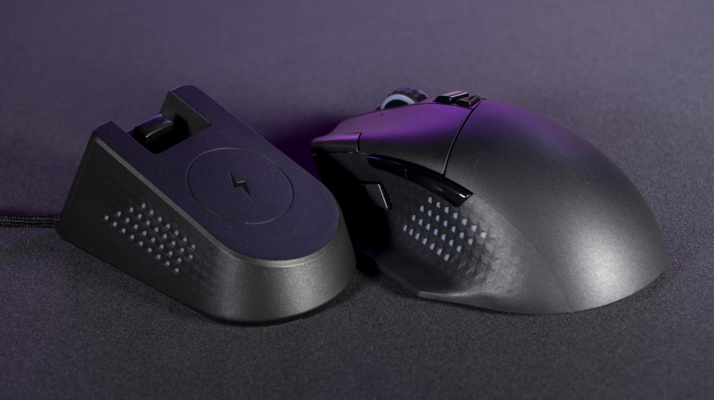 MSI Versa Pro Wireless souris station (2)