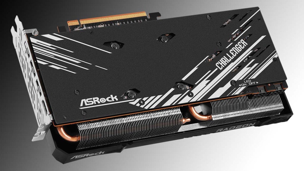 ASRock lance la première Radeon RX 7700 : 16 GB de VRAM pour le gaming 1440p 4 Radeon RX 7700 Challenger 16GB 04
