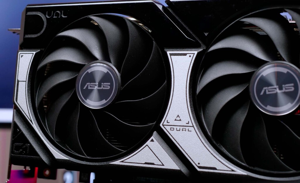 asus dual geforce rtx 5060 oc 02