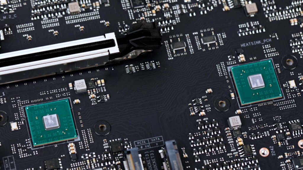 asus rog crosshair x870e apex dual chipset