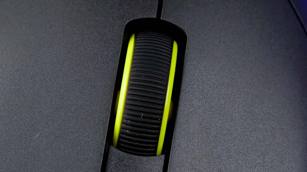 corsair sabre v2 pro ultralight 05