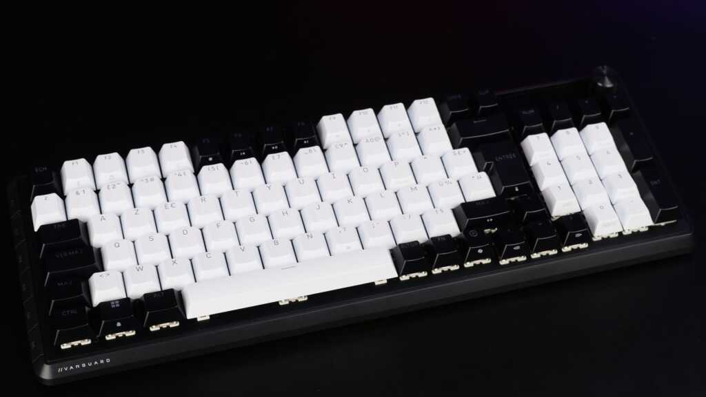 corsair vanguard 96 22