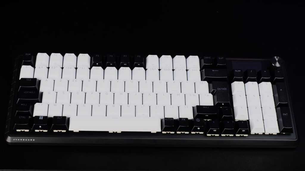 corsair vanguard 96 touches