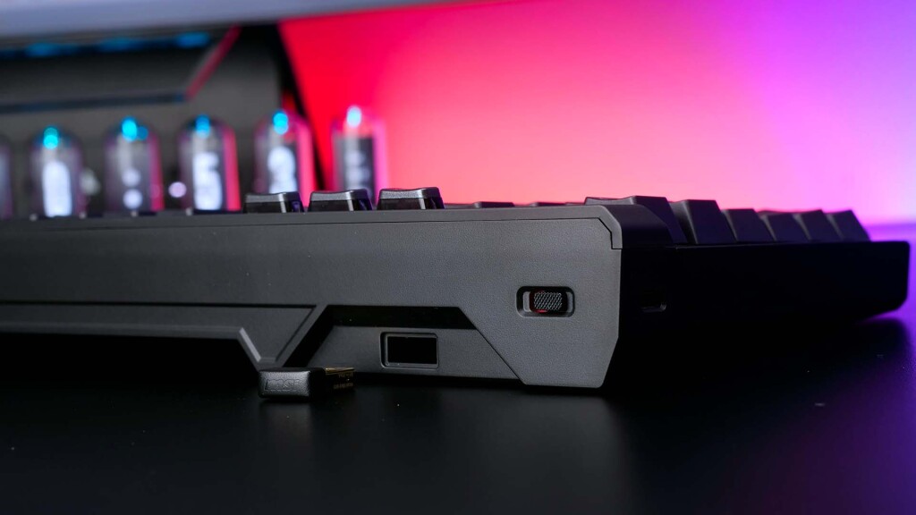 msi strike pro wireless 07