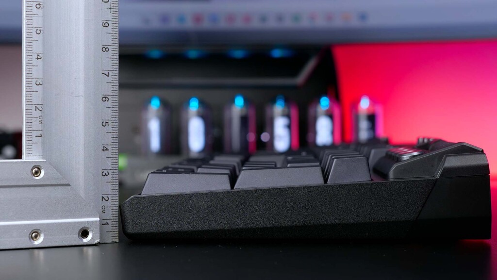 msi strike pro wireless 16