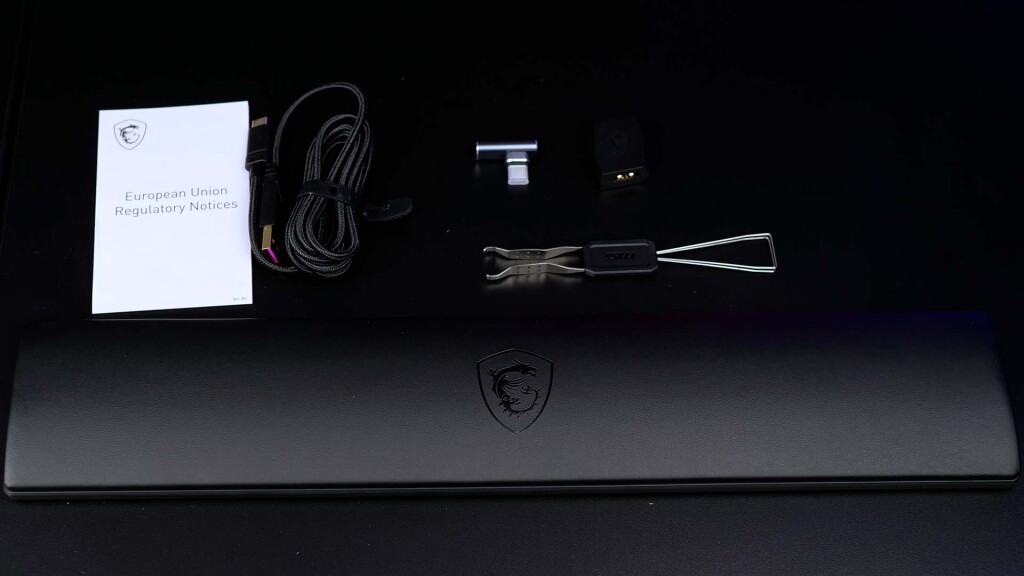msi strike pro wireless box bundle