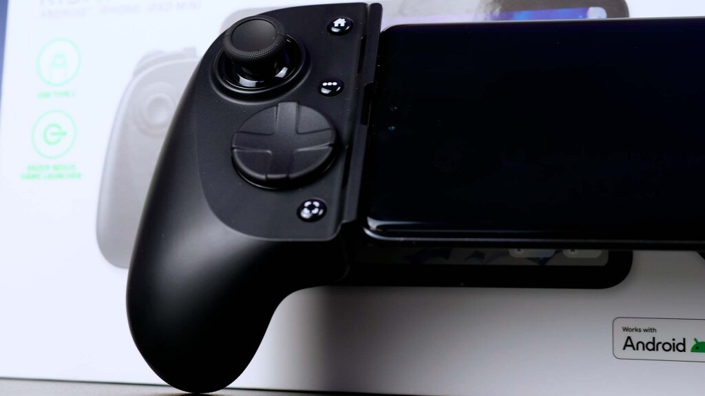 Test de la Razer Kishi V3 Pro : l’expérience console sur mobile 29 razer kishi v3 pro boutons 02