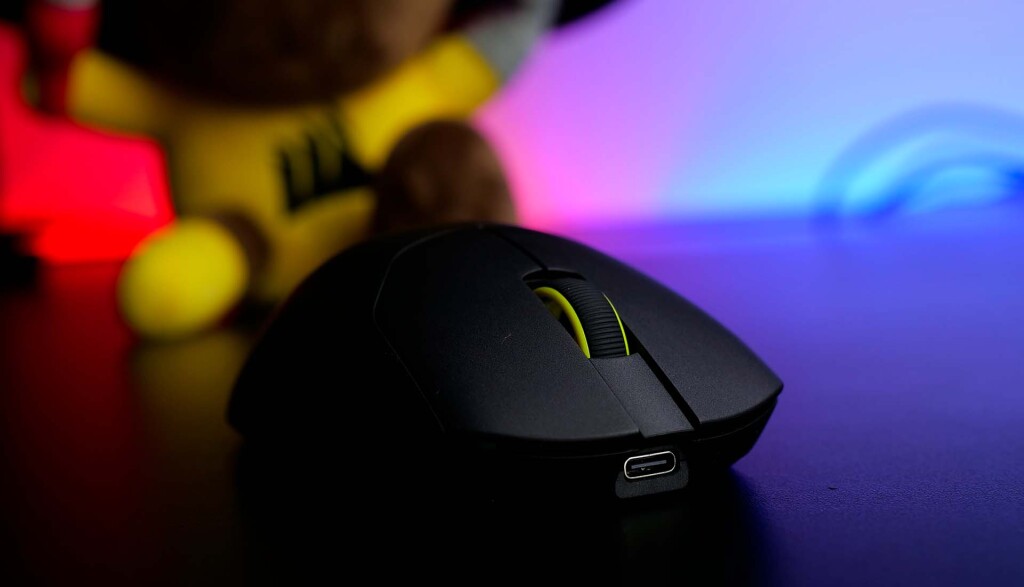 test corsair sabre v2 pro ultralight 01