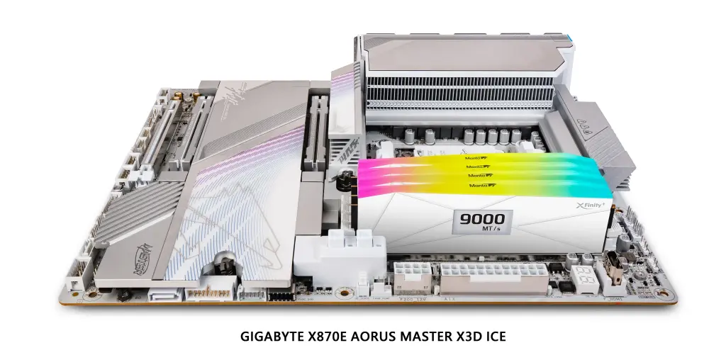 XFinity+ : la première mémoire DDR5 avec écran OLED intégré signée GIGABYTE et V-COLOR 5 v color XFinity+ AMD X870E AORUS MASTER X3D 01
