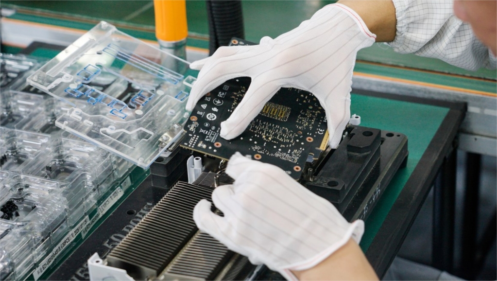 MSI Shenzhen, 25 ans de production GPU : Expreview raconte la visite exclusive de l’usine RTX 50 10 visite usine msi rtx 50 06