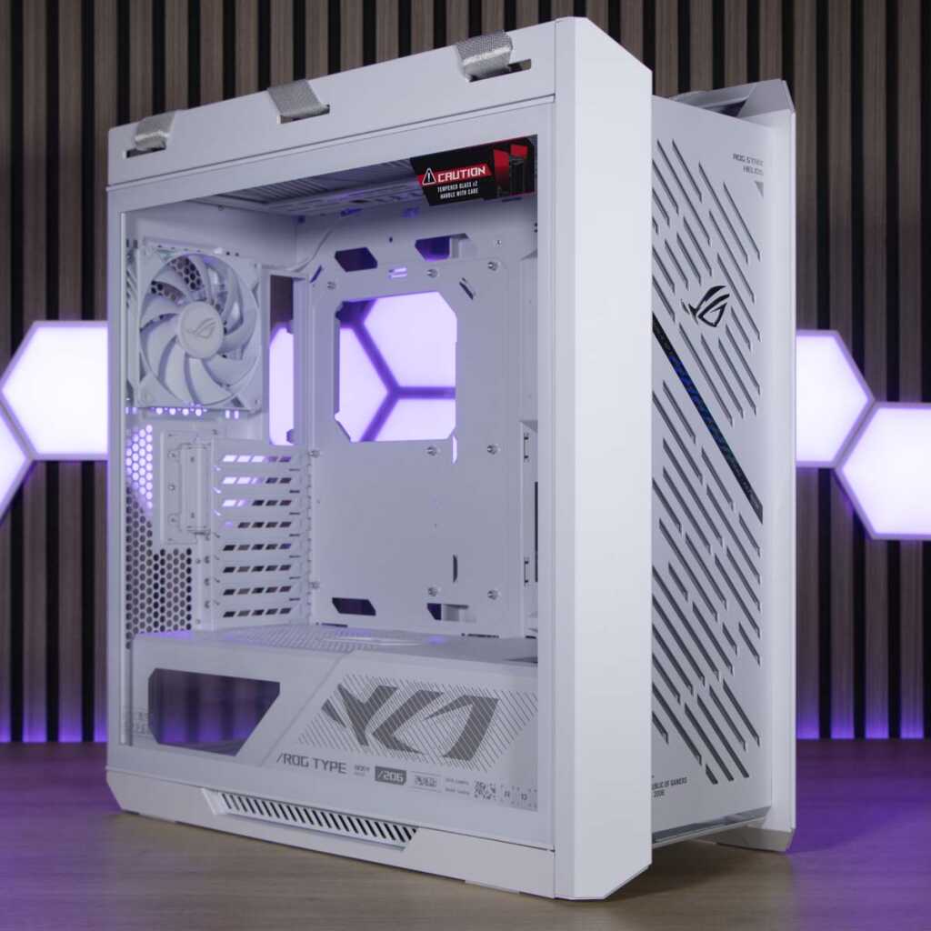 ASUS ROG Helios II trois quarts avant