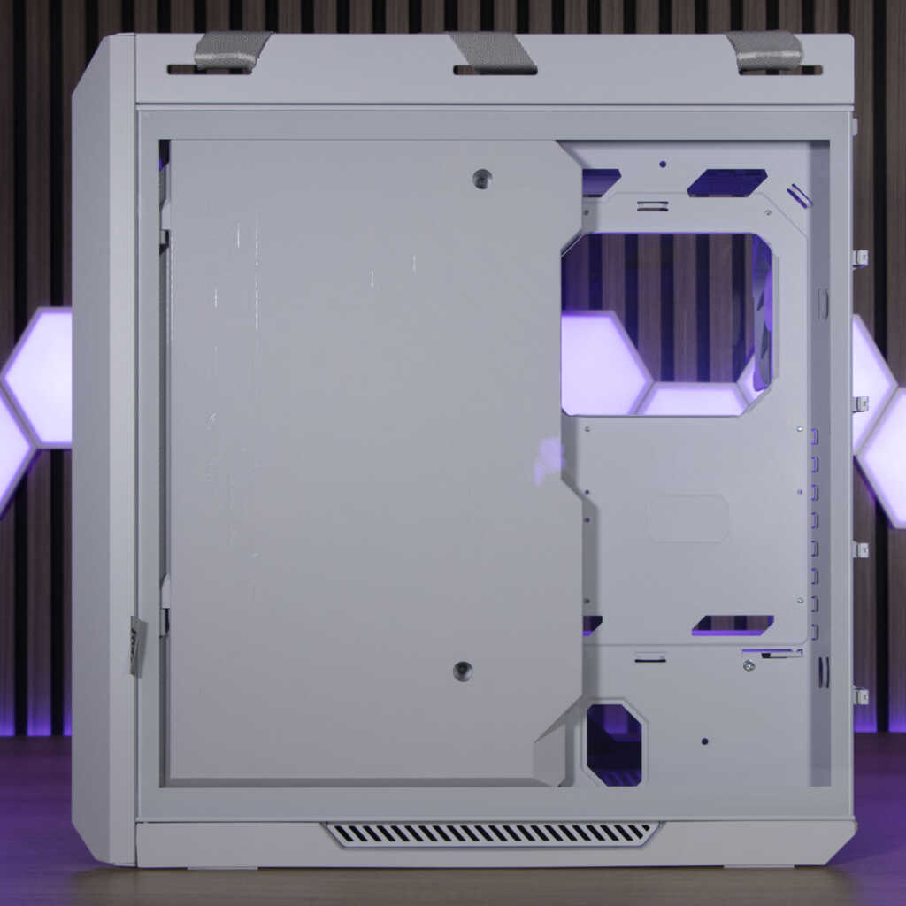 ASUS ROG Helios II vue latérale droite