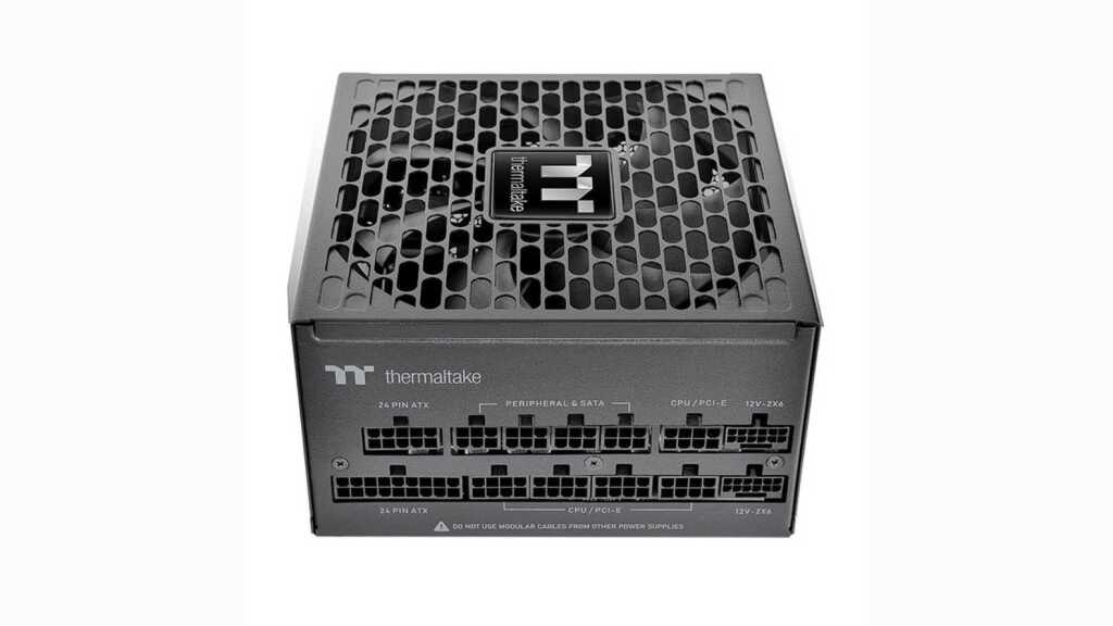 Thermaltake lance les blocs d’alimentation Toughpower PT Platinum Series 850W, 1000W et 1200W 6 Alimentations Toughpower PT Platinum 1200W