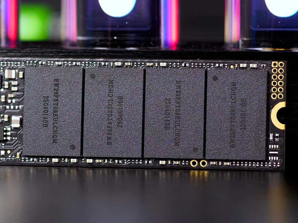 BIWIN Black Opal NV7400 NAND BW29F8T08EULCHQM micron b58