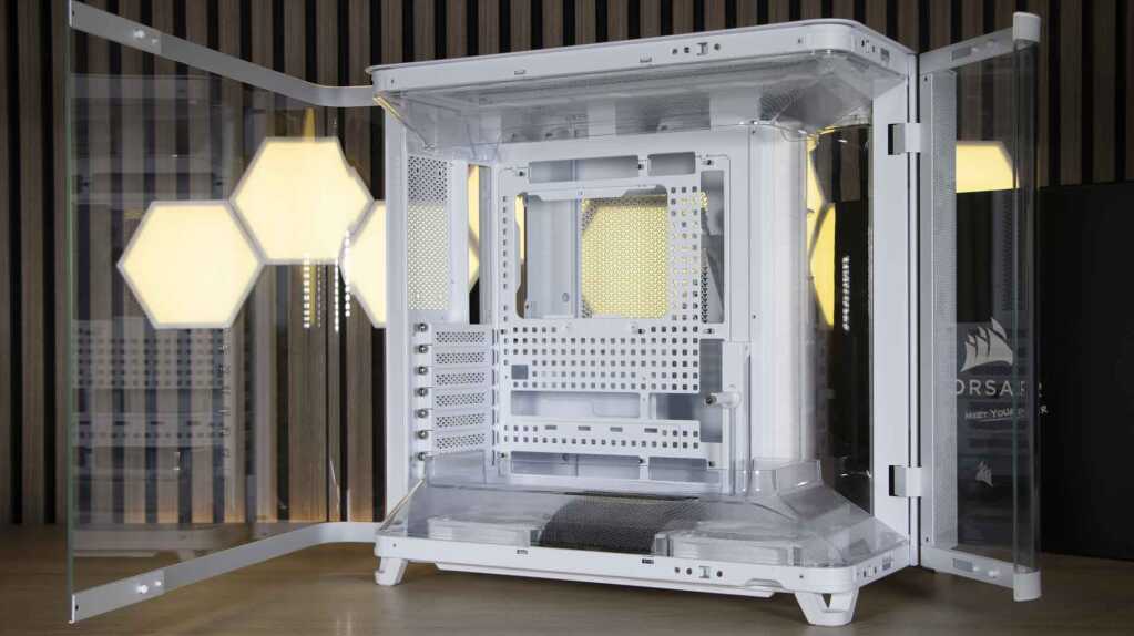 CORSAIR Air 5400 chambre principale parois charnière