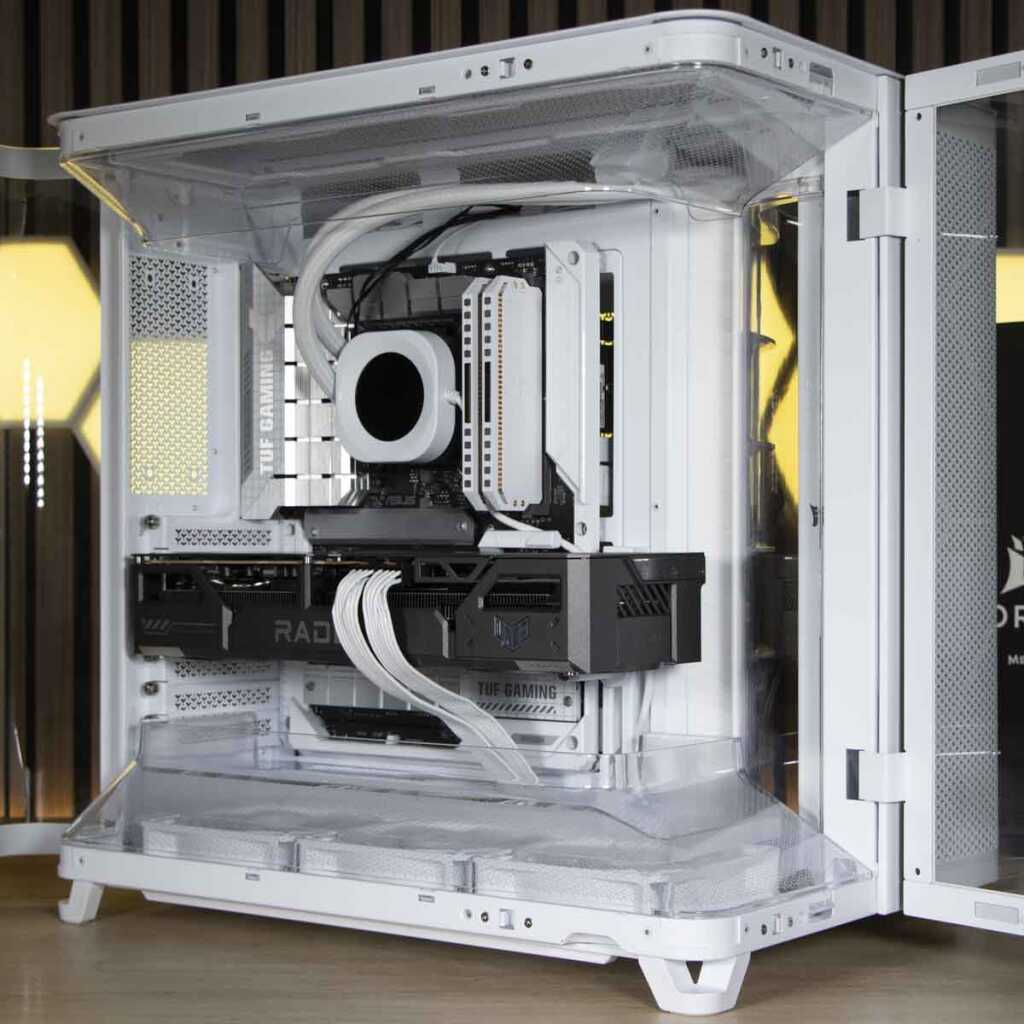 CORSAIR Air 5400 montage chambre principale parois ouvertes