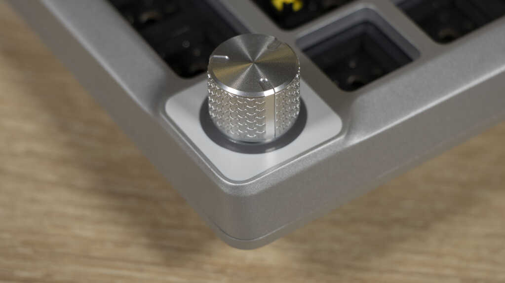 CORSAIR MAKR 75 cadre alu molette