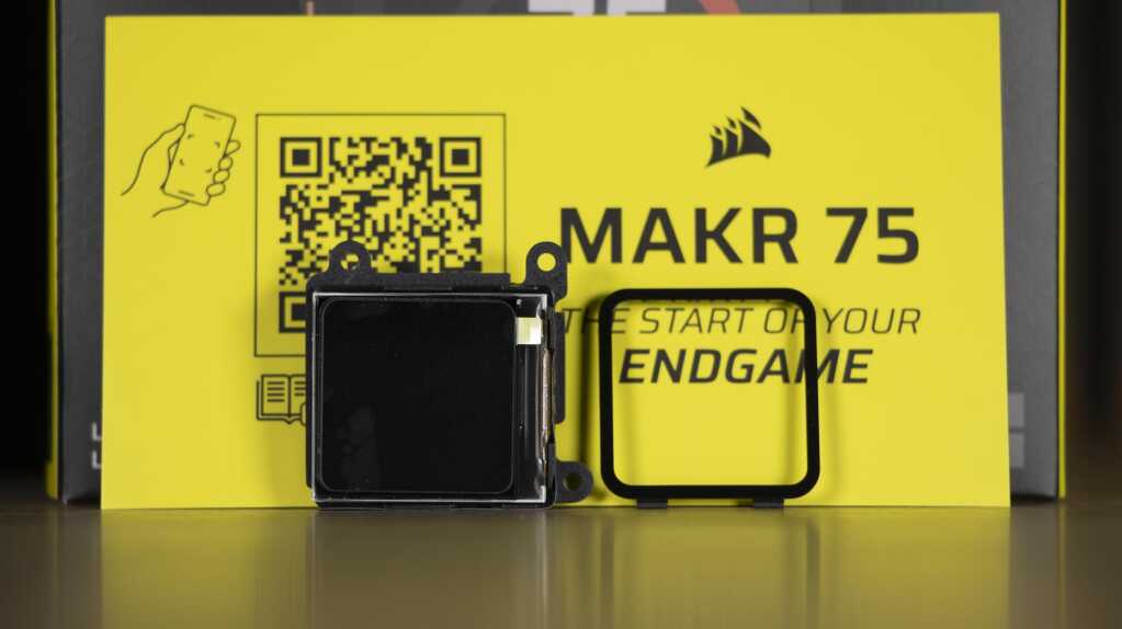CORSAIR MAKR 75 module LCD module avant