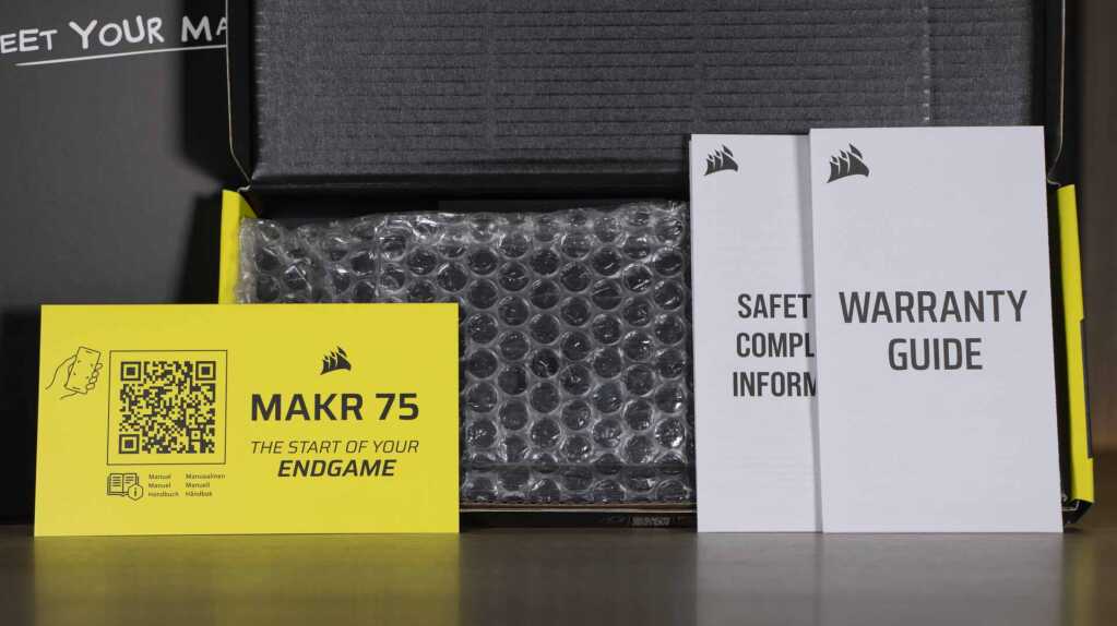 CORSAIR MAKR 75 module sans fil déballage