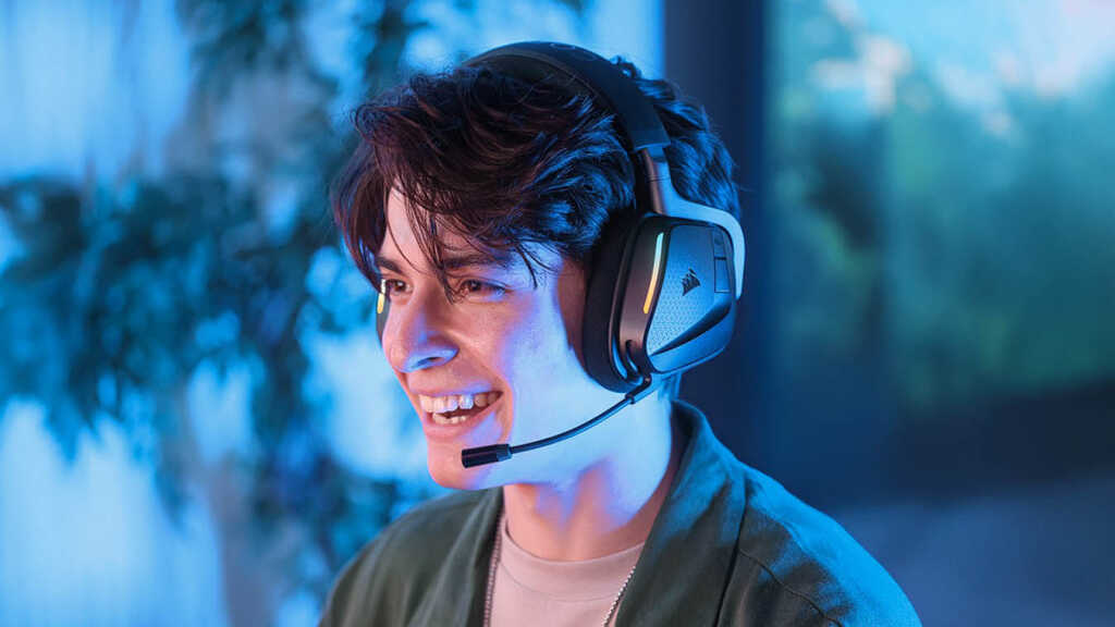 CORSAIR agrandit sa gamme de casques CORSAIR VOID : connexions audio simultanées, Dolby Atmos et autonomie longue durée 2 CORSAIR VOID v2 MAX WIRELESS 1