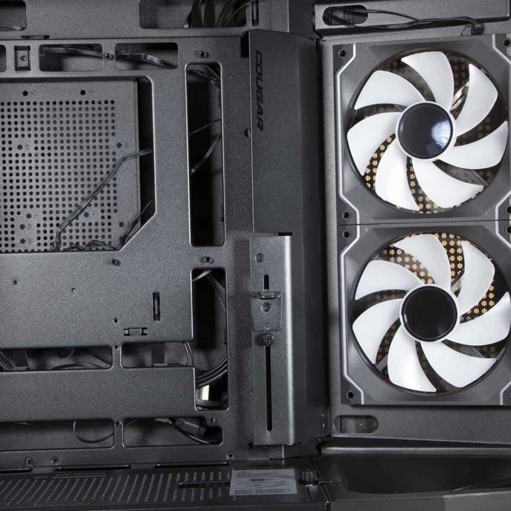 COUGAR FV270 RGB cache câble latéral 1