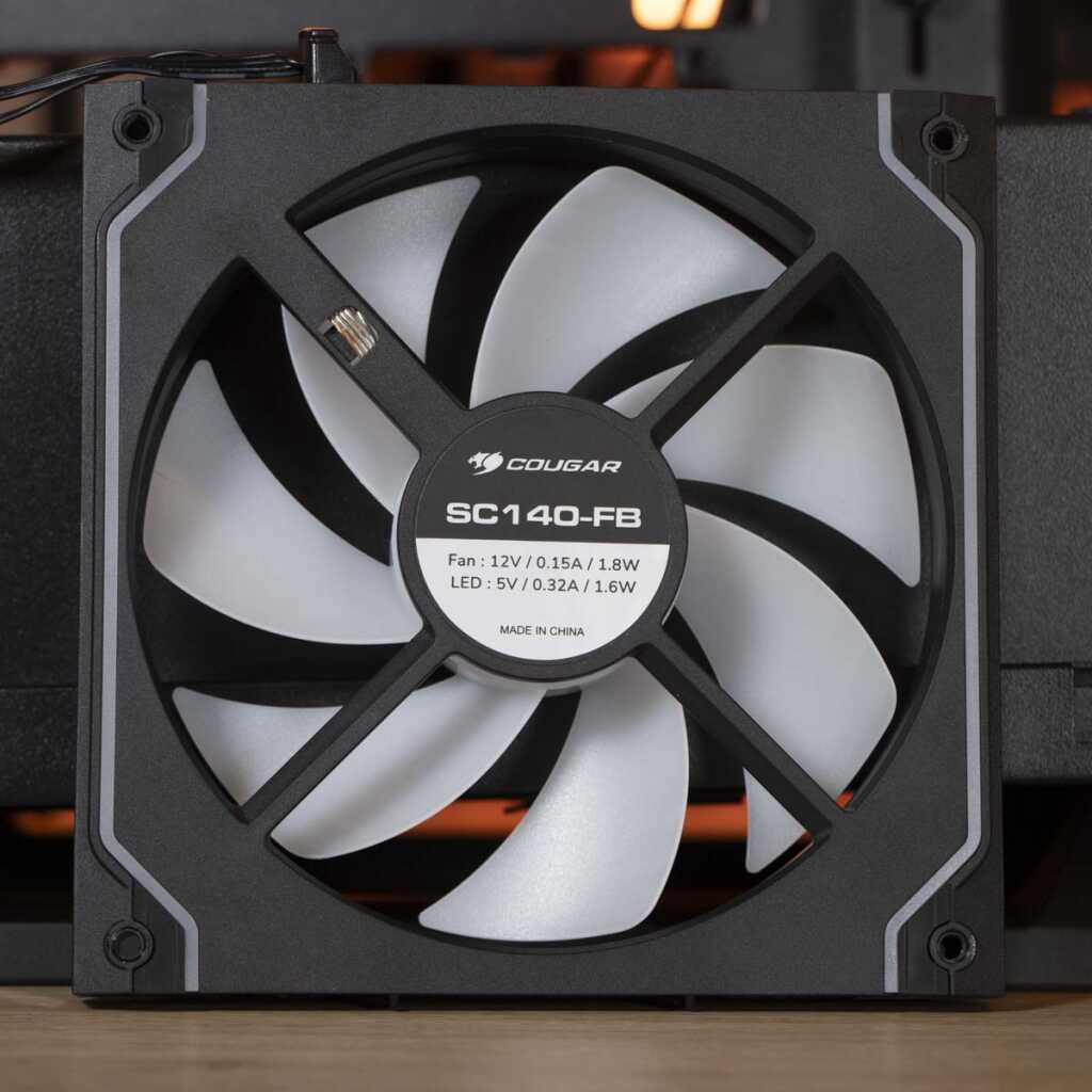 COUGAR FV270 RGB ventilateur 120 arrière