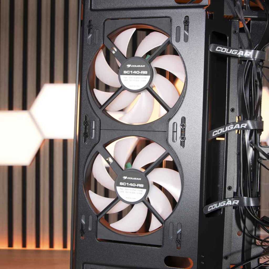 COUGAR FV270 RGB ventilateurs préinstallés