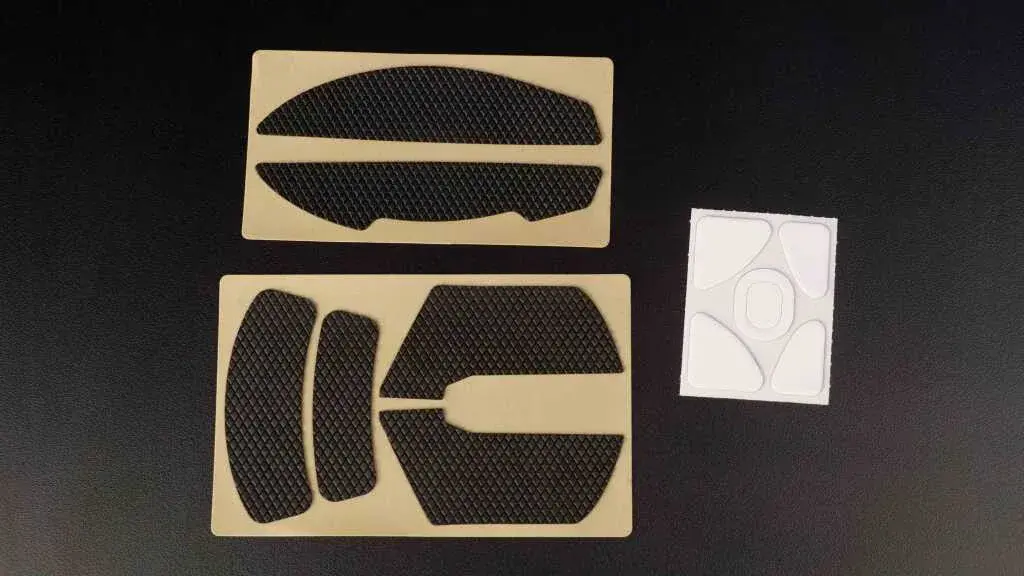 COUGAR Revenger Pro détails grips