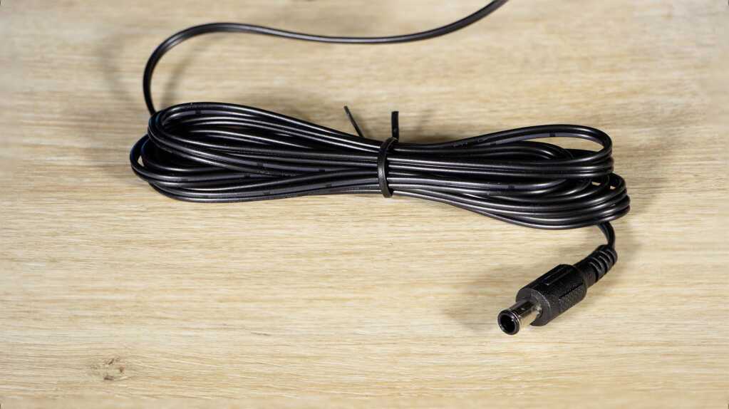 CREATIVE Stage Pro caisson de basses câble