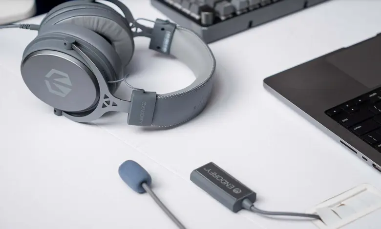 Endorfy présente le micro Solum Voice S Alt Gray et le casque Viro Plus USB Alt Grey 1 Casque ENDORFY Viro Plus USB Alt Grey Couv