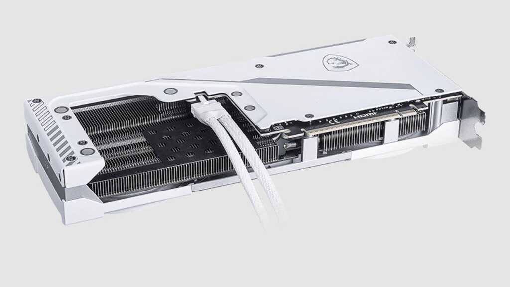 MSI lance sa première carte graphique à rétroconnexion : GeForce RTX 5070 Ti 16G VENTUS 3X PZ Series 4 MSI GeForce RTX 5070 Ti 16G VENTUS 3X PZ Series connection arrière