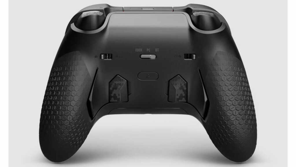 SCUF Gaming présente la manette SCUF Valor Pro Wireless pour Xbox et PC 4 SCUF Valor Pro Wireless arrière