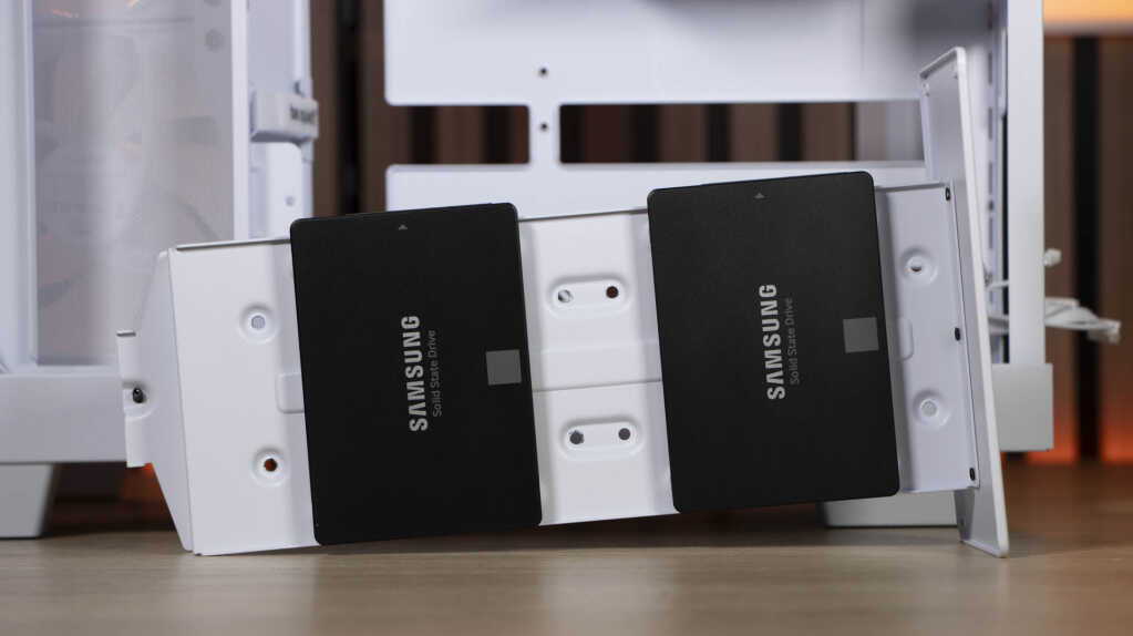 be quiet! Light Base 500 LX support SSD