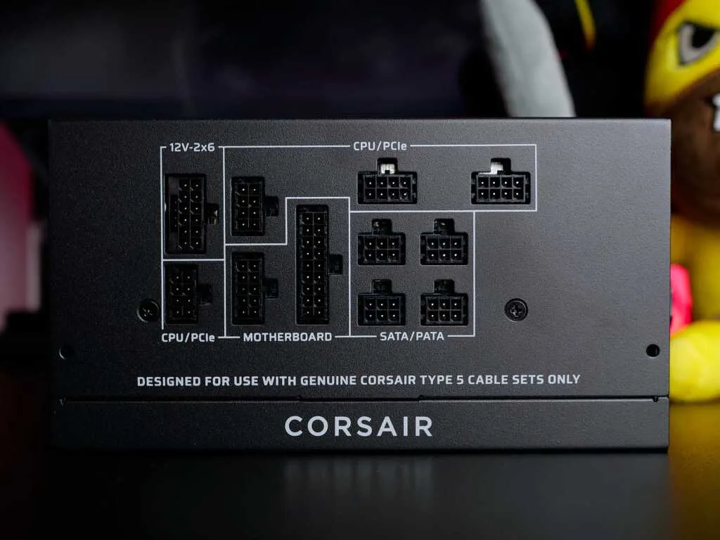 corsair rm850x shift 2025 face mircofits connecteurs