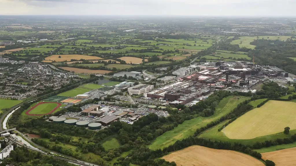 Intel courtise AMD pour le convertir en client fonderie : Une démarche qui peut redistribuer le marché 4 intel ireland aerial fonderie
