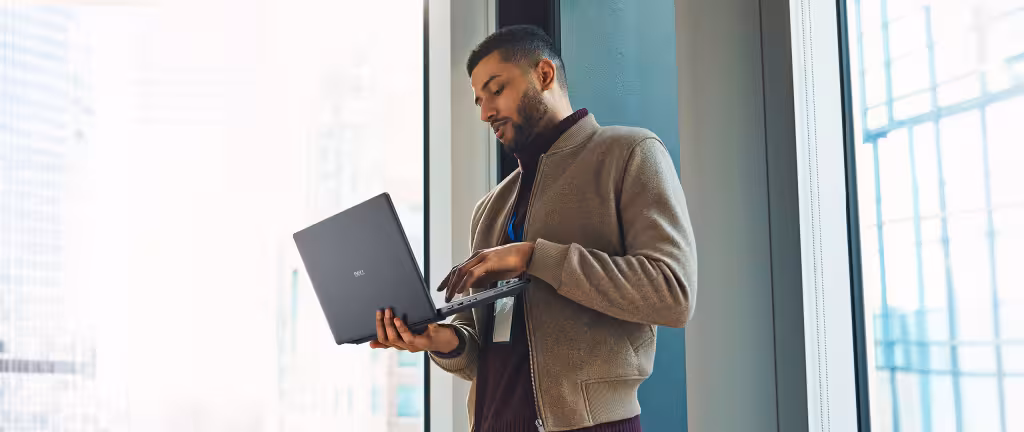 RTX PRO 5000 Blackwell: Dell Pro Max 16 Plus testé avec 128 Go CAMM2 et GPU DGFF 2 laptop dell pro max 16 plus mb16250nt pdp mobility
