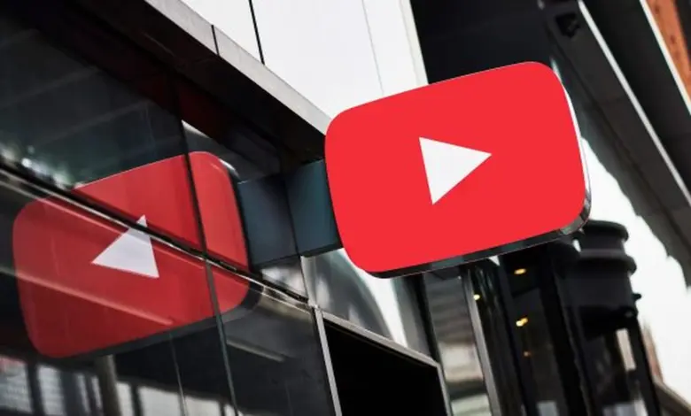YouTube likeness detection: l’outil anti‑deepfake arrive pour les créateurs éligibles 1 Caméra vidéo 4K sur trépied, capteur CMOS, objectif zoom, micro externe; scène d’enregistrement studio YouTube
