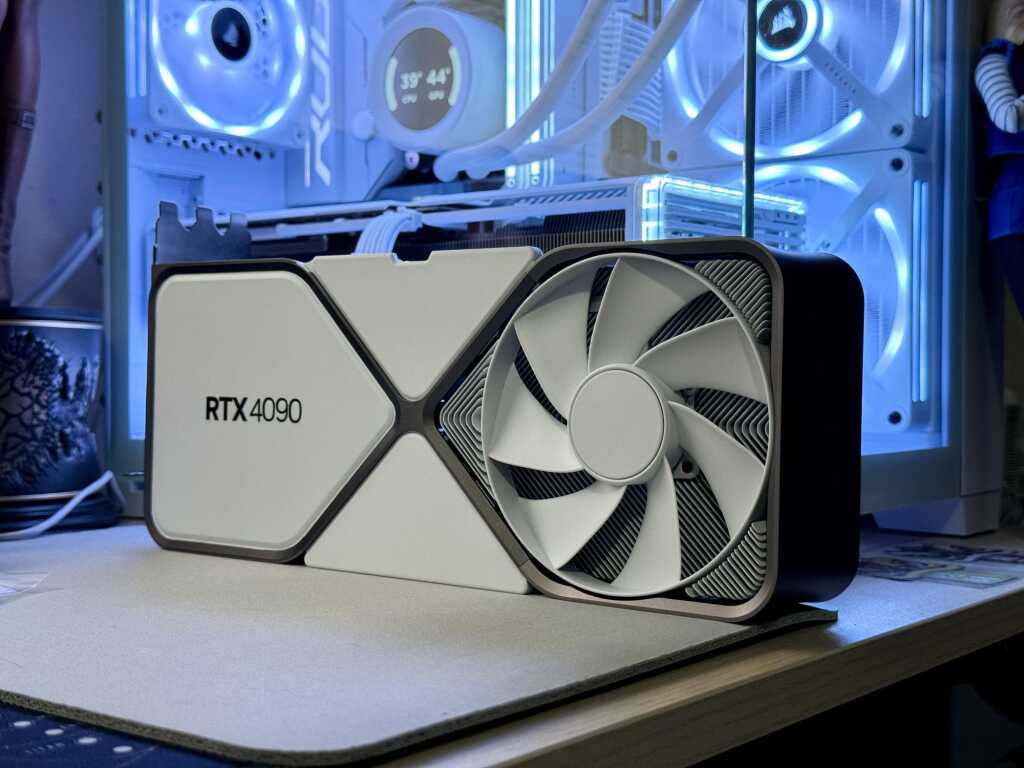 RTX 5080 Founders Edition en blanc : un mod audacieux relance la question pour NVIDIA 14 Carte graphique NVIDIA GeForce RTX 40890 Founders Edition modifiée en version blanche