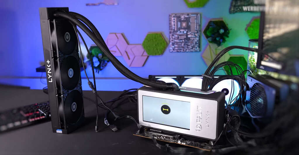 RTX 5090 FE : un expert met en garde contre la fragilité du connecteur interne 5 Illustration de l'article : RTX 5090 watercooling : Sycom montre une Hydro LC avec radiateur 360 m (vue 4)