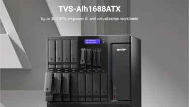 QNAP TVS-AIh1688ATX NAS IA entreprise avec NPU Intel 36 TOPS, châssis rackable, multiples baies HDD/SSD, ports réseau 10GbE