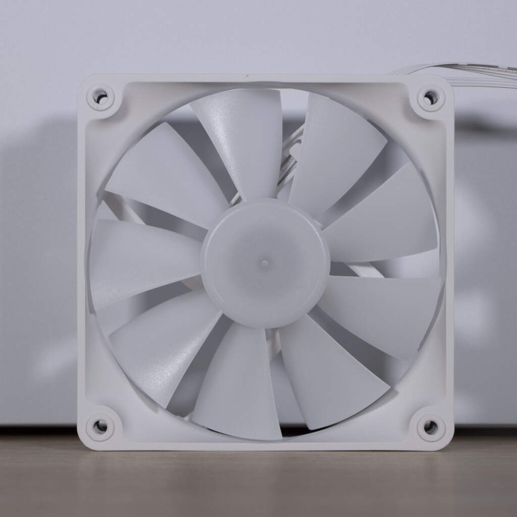 COUGAR CFV235 ventilateur 120 devant