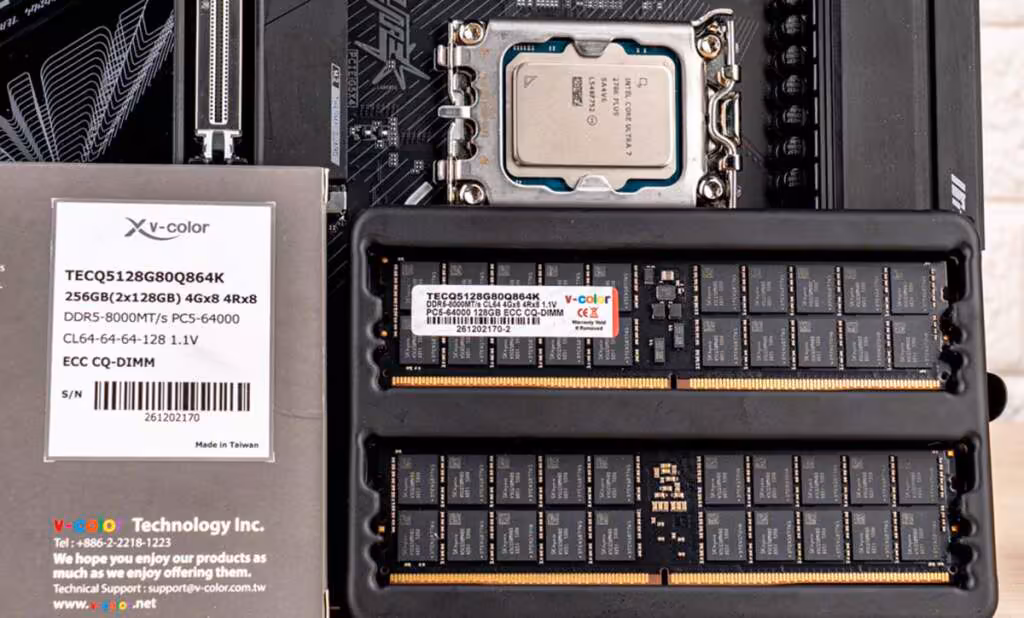 Z890 AORUS ELITE DUO X : 256 Go en deux slots grâce au CQ-DIMM (CUDIMM 4-rank) 2 DDR5 CUDIMM 4 rank alias CQ DIMM 128 Go par module