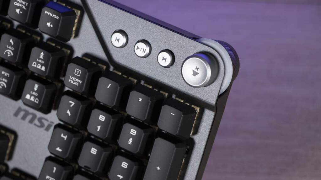 MSI STRIKE 600 fonctions multimédia