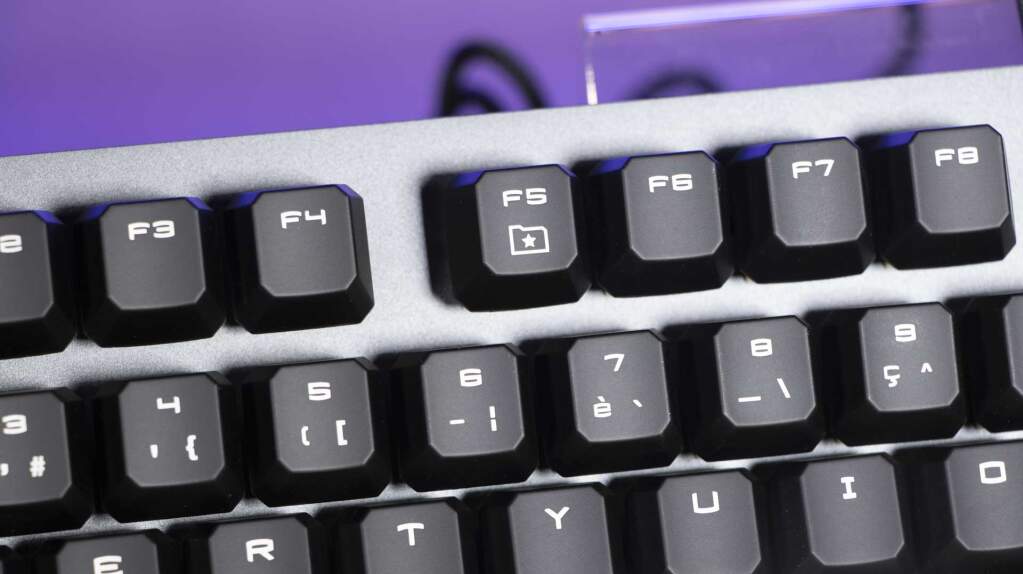 MSI STRIKE 600 touche F5