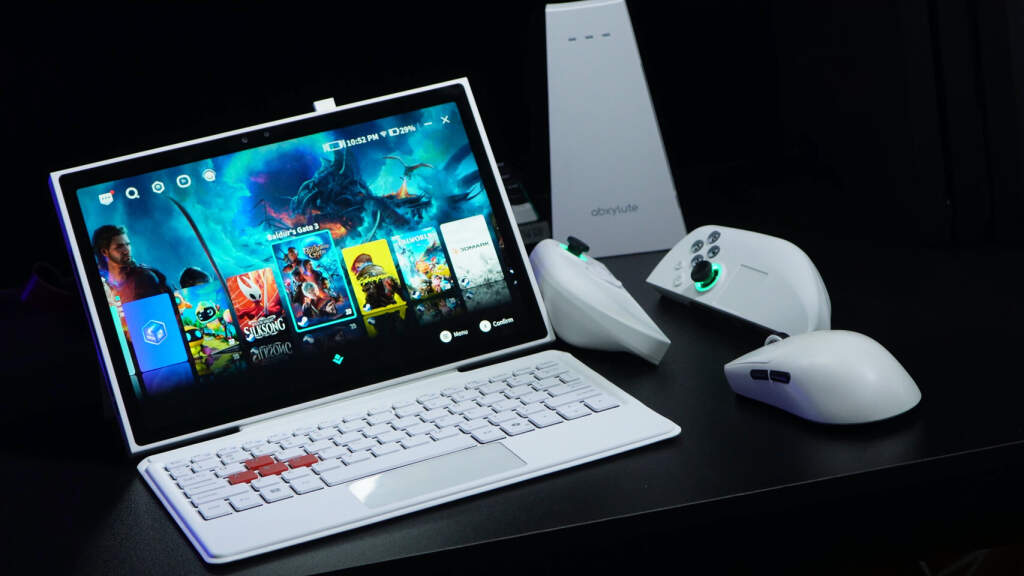 Console PC portable abxylute 3D One avec écran autostéréoscopique 3D sans lunettes, clavier intégré et ventilateurs, design portable pour gaming hardware