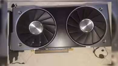 Prototype de carte GeForce GTX 1650 SUPER avec GPU TU116, 1152 cœurs CUDA et interface PCIe 4.0 visible sur le PCB en gros pl