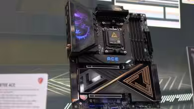 MSI MEG X870E ACE MAX : triple PCIe 5.0, BIOS 64 Mo et réseau 10 GbE 20 msi x870e ace max hero