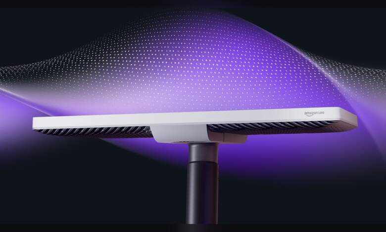 Antenne satellite Amazon Leo Ultra 1 Gb/s compacte pour entreprises, modem intégré et design plein champ, matériel réseau haute performance